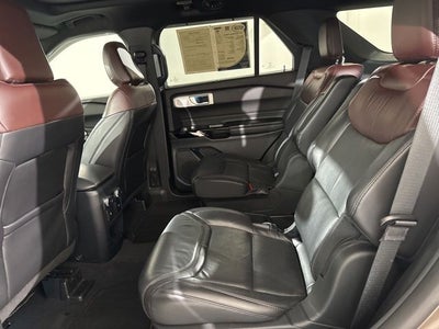 2021 Ford Explorer Platinum
