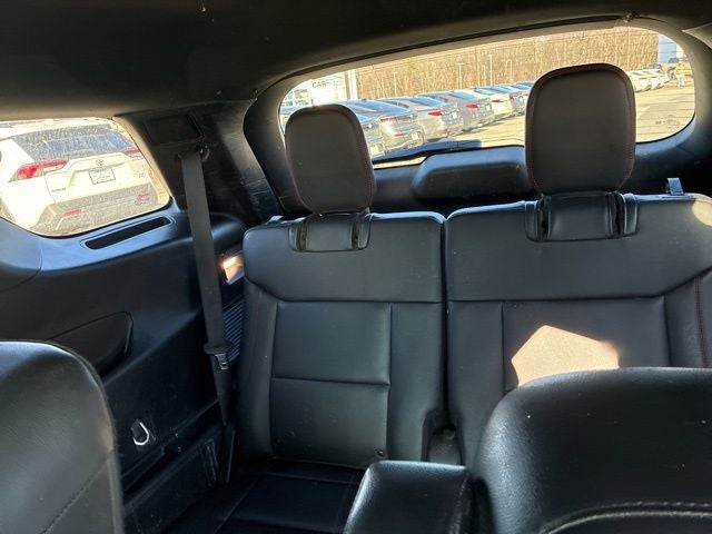 2023 Ford Explorer ST-Line