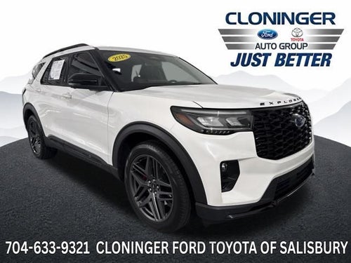 2025 Ford Explorer ST-Line