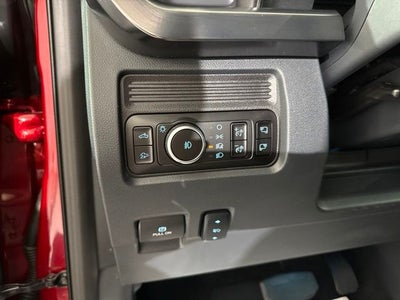 2025 Ford F-350SD Lariat