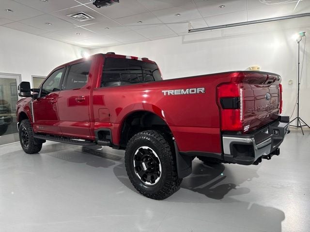 2025 Ford F-350SD Lariat