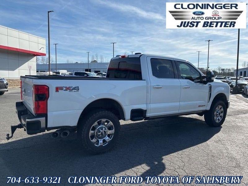 2023 Ford F-350SD Lariat
