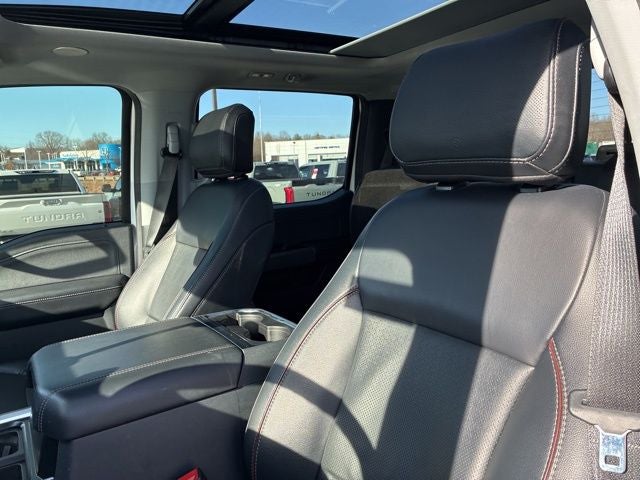 2023 Ford F-350SD Lariat