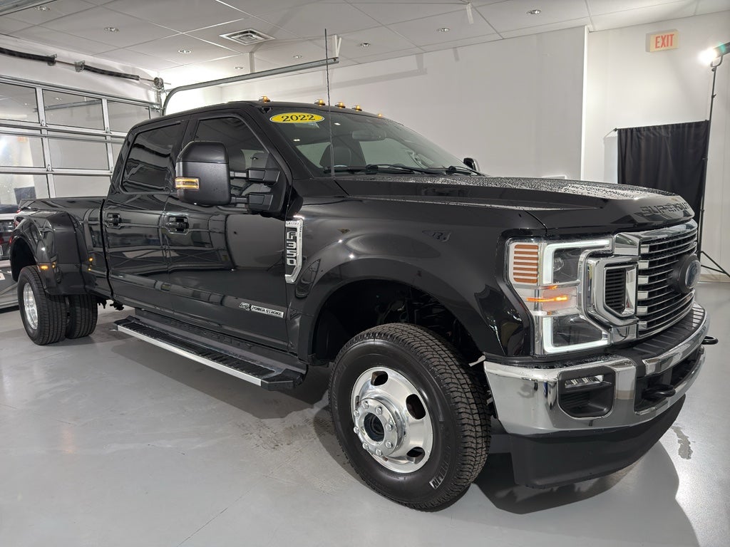 2022 Ford F-350 LARIAT
