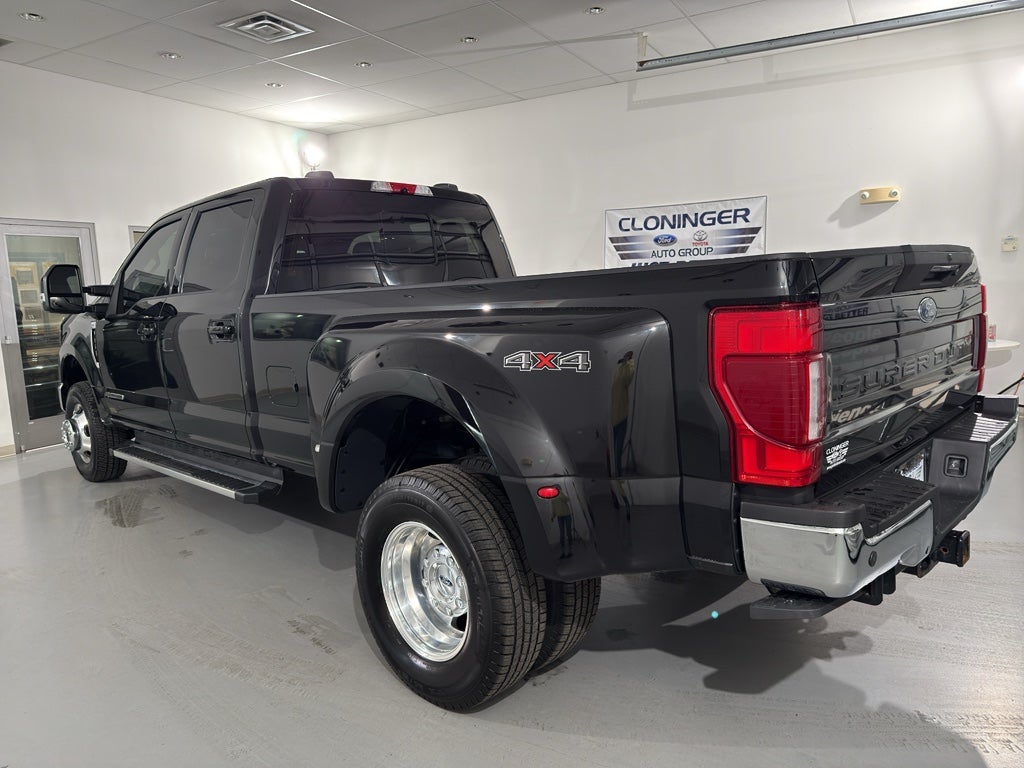 2022 Ford F-350 LARIAT