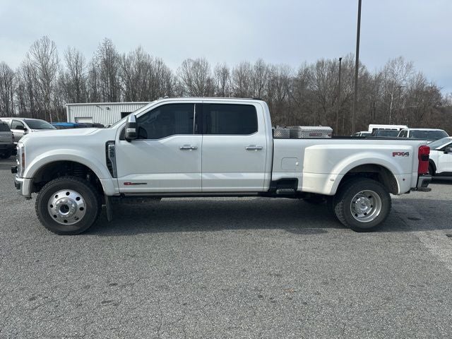 2024 Ford F-450SD Lariat DRW