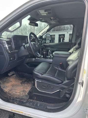 2024 Ford F-450SD Lariat DRW