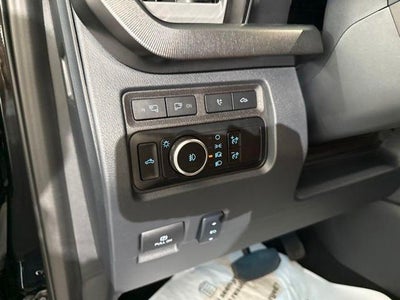 2024 Ford F-450SD Platinum