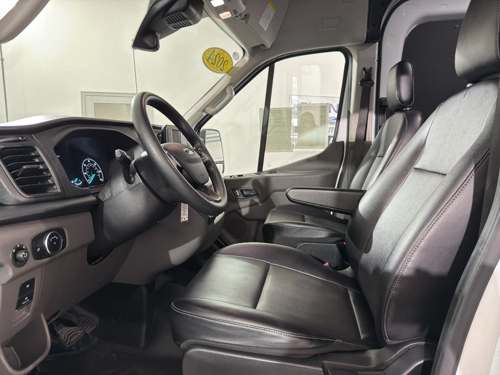 2024 Ford Transit Van Base