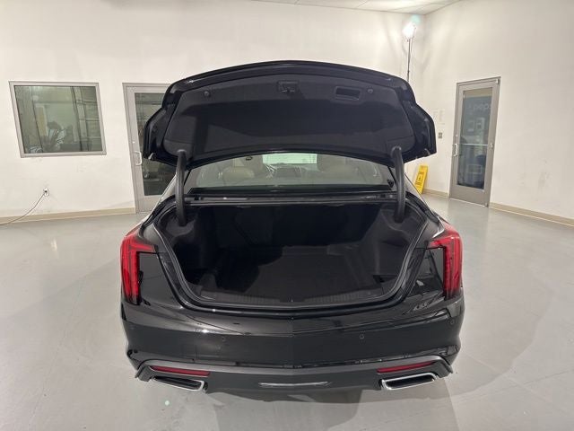 2022 Cadillac CT5 Premium Luxury