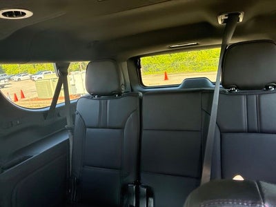 2022 Chevrolet Suburban RST