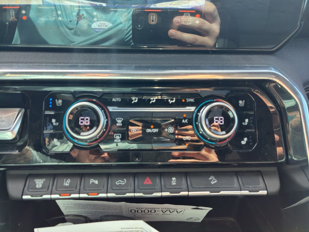 2024 GMC Sierra Denali