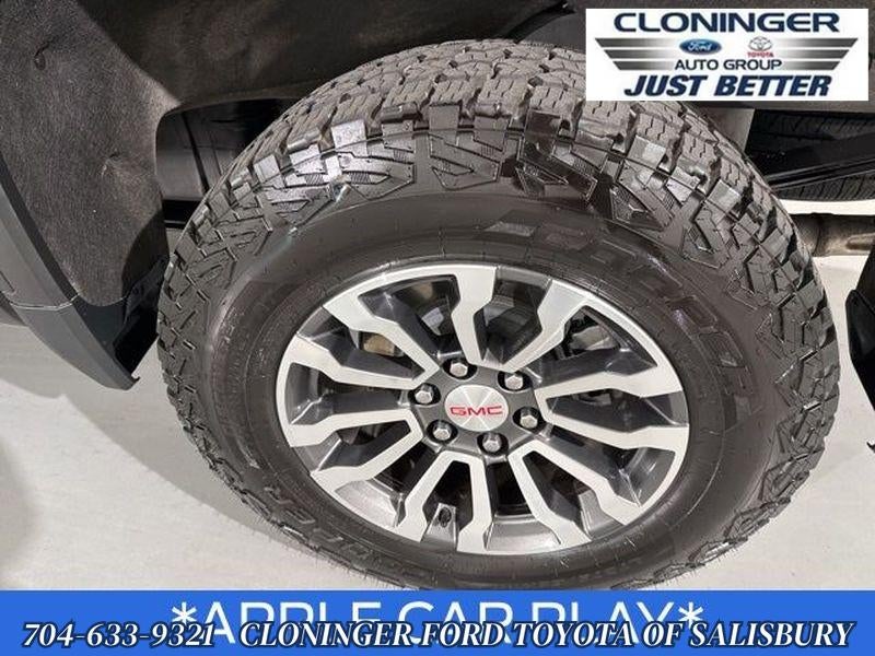2023 GMC Sierra AT4