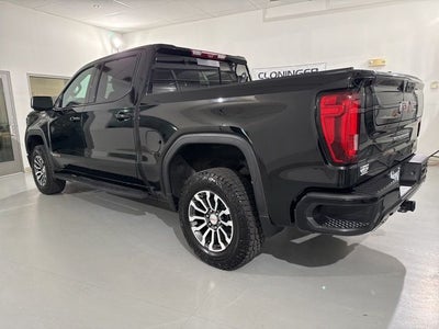 2023 GMC Sierra AT4