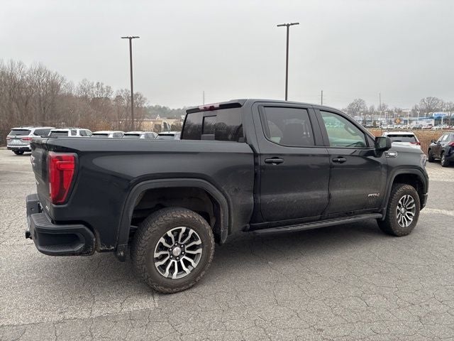 2023 GMC Sierra AT4