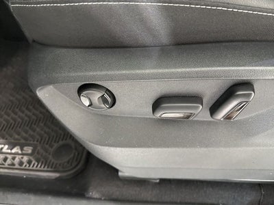2021 Volkswagen Atlas 3.6L V6 SE w/Technology