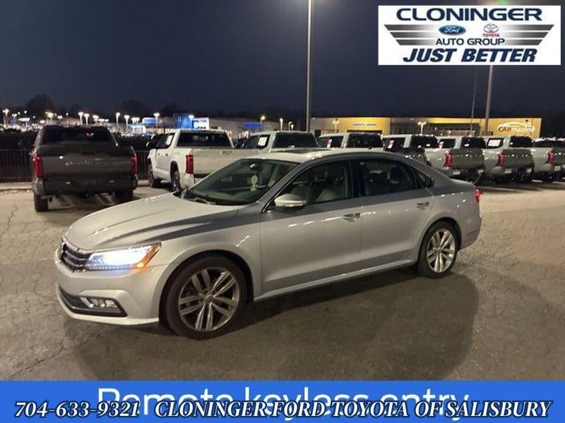 2018 Volkswagen Passat 2.0T SE