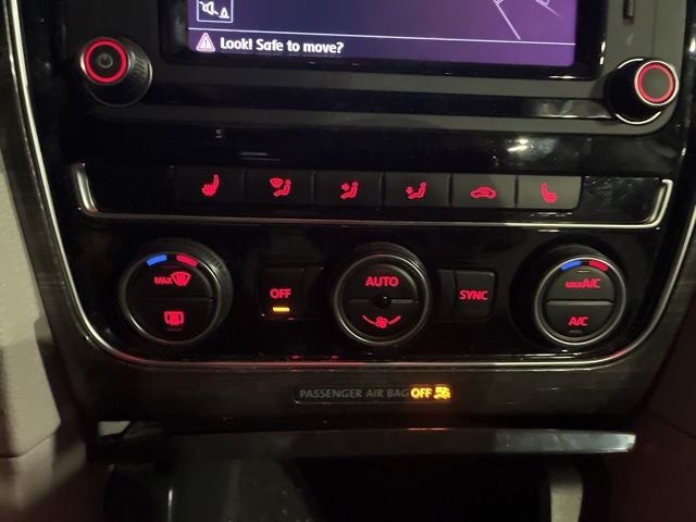 2018 Volkswagen Passat 2.0T SE