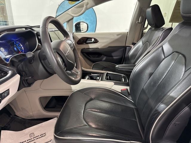 2023 Chrysler Pacifica Hybrid Limited