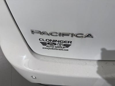 2023 Chrysler Pacifica Hybrid Limited