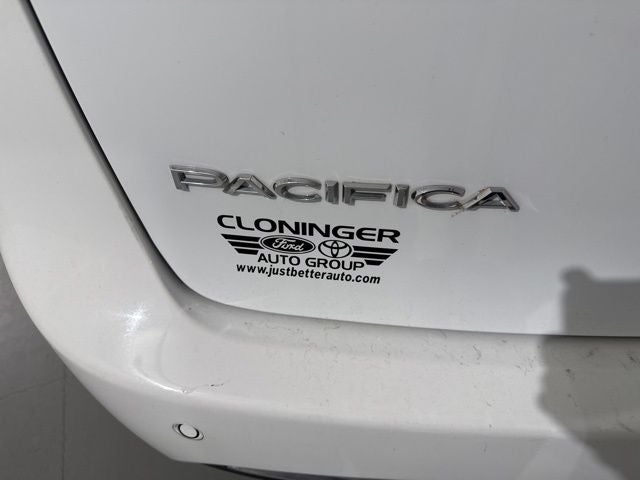 2023 Chrysler Pacifica Hybrid Limited