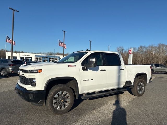 2024 Chevrolet Silverado 2500HD Custom