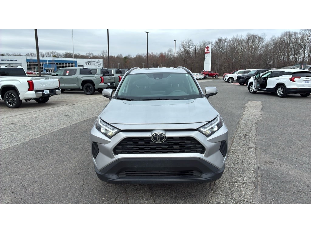 2024 Toyota RAV4 XLE