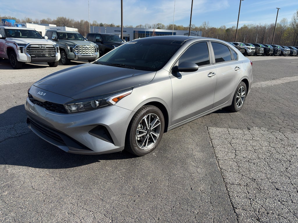 2022 Kia Forte LXS