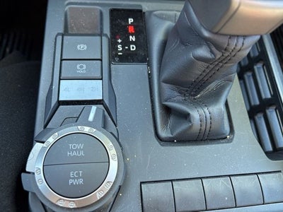 2025 Toyota Tacoma SR5 V6