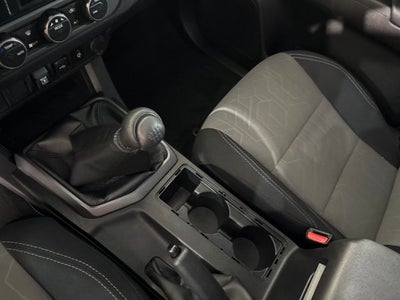 2022 Toyota Tacoma TRD Off-Road V6