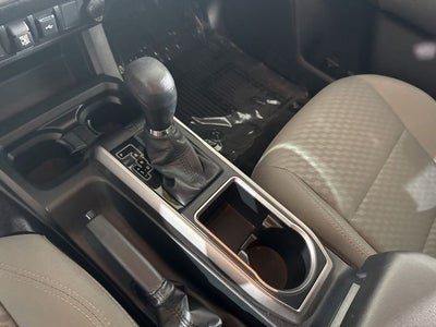 2022 Toyota Tacoma SR5 V6