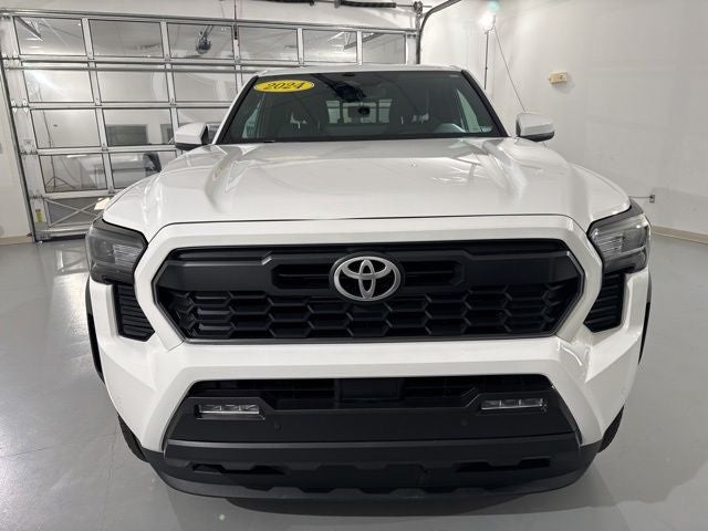 2024 Toyota Tacoma Hybrid TRD Off Road