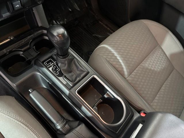 2020 Toyota Tacoma SR