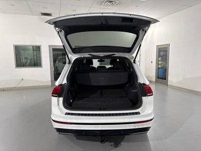 2020 Volkswagen Tiguan 2.0T SE R-Line Black