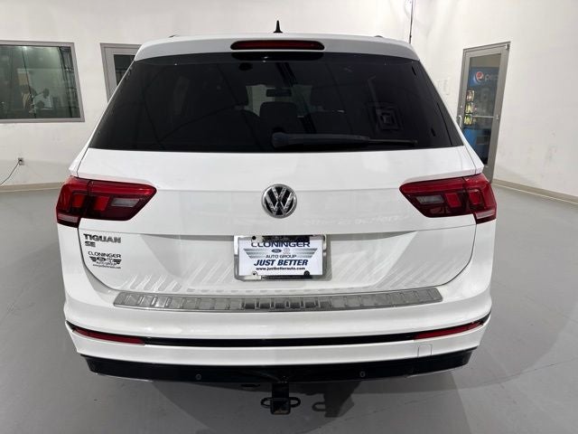 2020 Volkswagen Tiguan 2.0T SE R-Line Black