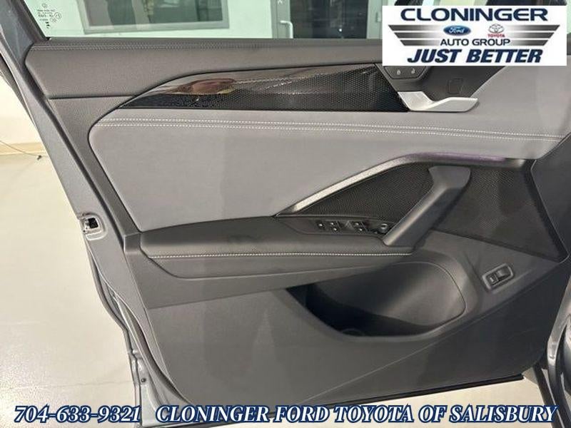 2025 Volkswagen Tiguan SE