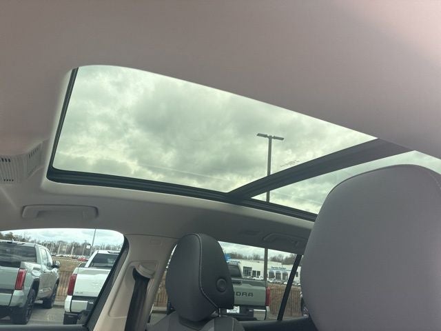 2025 Volkswagen Tiguan SE