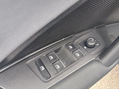 2025 Volkswagen Tiguan SE