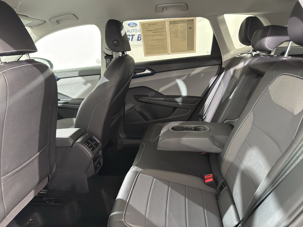 2024 Volkswagen Taos SE