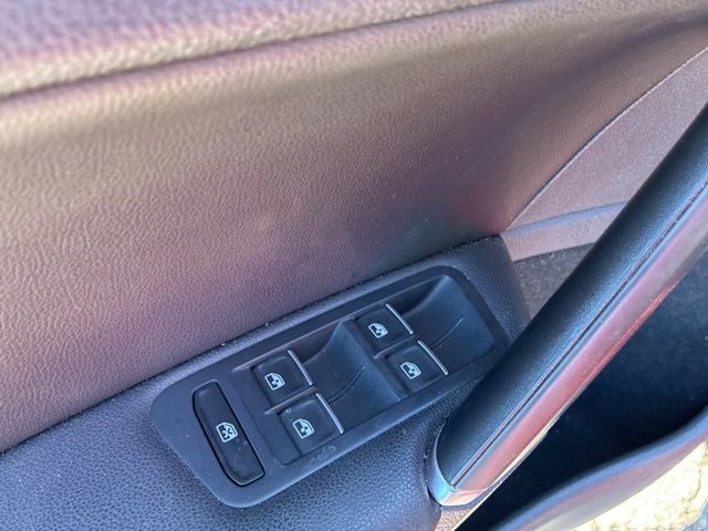 2016 Volkswagen Golf GTI SE w/Performance Pkg