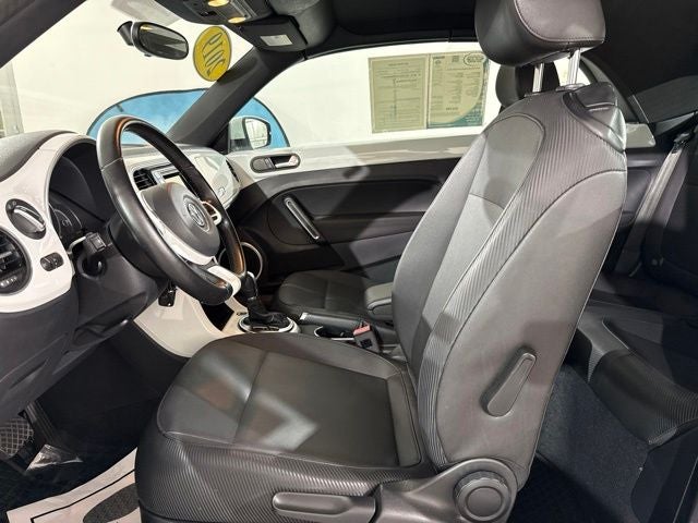 2019 Volkswagen Beetle Convertible 2.0T S