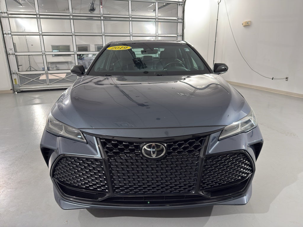2019 Toyota Avalon Touring