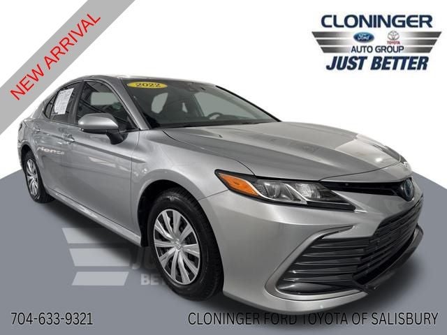 2022 Toyota Camry Hybrid LE