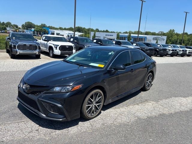 2024 Toyota Camry SE