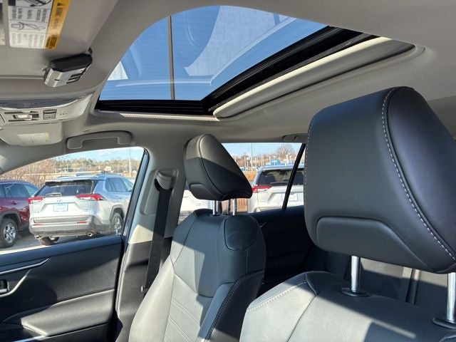 2024 Toyota RAV4 Hybrid XLE Premium