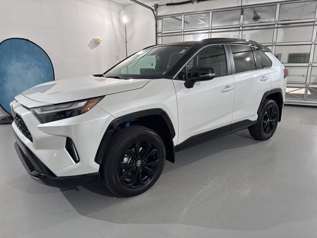 2025 Toyota RAV4 Hybrid XSE
