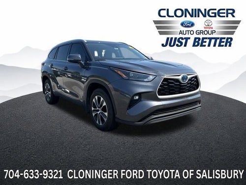 2022 Toyota Highlander Hybrid XLE
