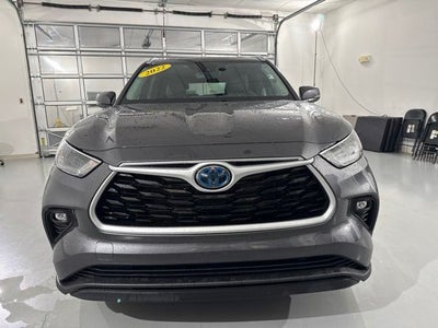 2022 Toyota Highlander Hybrid XLE