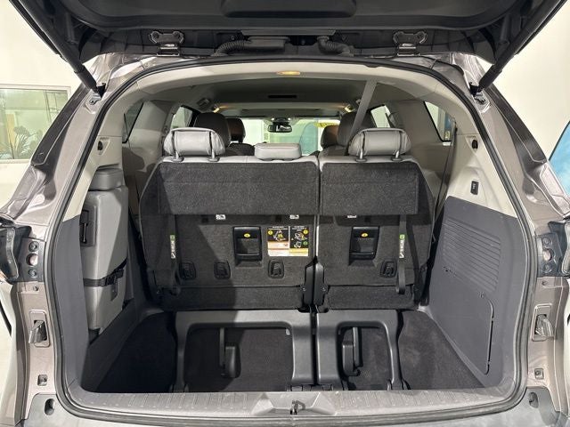 2024 Toyota Sienna XLE 7 Passenger