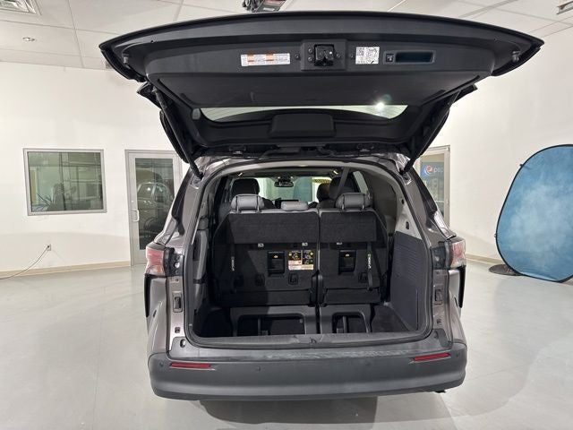 2024 Toyota Sienna XLE 7 Passenger